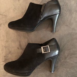 Clarks boots, suede/leather, size 8, great price!